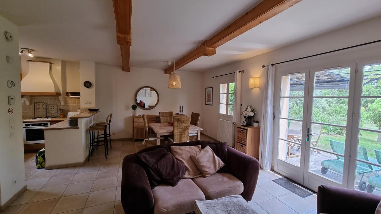 Villa au golf de St-Endréol La Motte Esterno foto