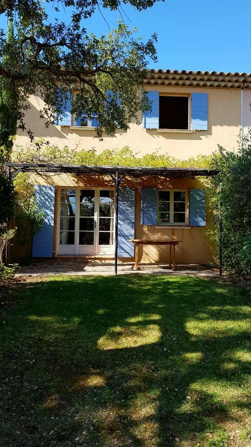 Villa au golf de St-Endréol La Motte Esterno foto